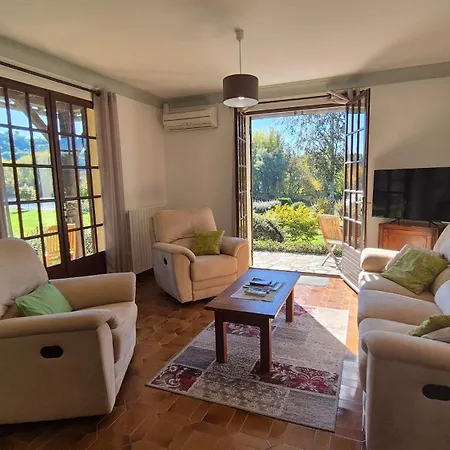 Verte Rive - Maison Climatisee En Bord De Dordogne Casa de Férias