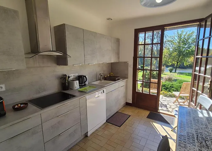 펜션 Verte Rive - Maison Climatisee En Bord De Dordogne 라로크가지악